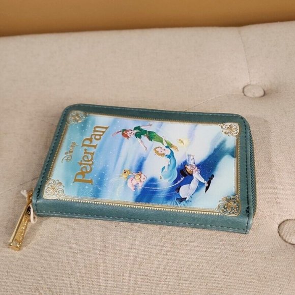 Loungefly Disney Peter Pan Classic Story Book Series Zip around Wallet NEW - Picture 8 of 13